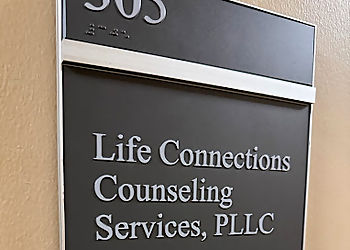 Sarah A. DeFalco-Gibbs, LPC-MHSP, NCC, RPTS - LIFE CONNECTIONS COUNSELING - Knoxville, TN Marriage Counselors - Exterior Image