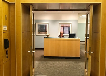 Philadelphia Business Lawyers Sarah E. Holmes - HOLMES BUSINESS LAW P.C.