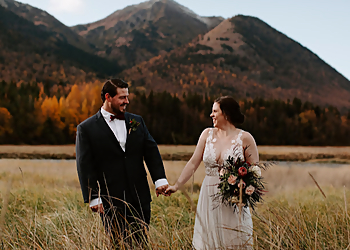 Sarah French Photo - Anchorage, AK Wedding Photographers - Professional Highlights