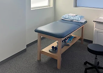 Springfield Physical Therapists Sarah J., PT, DPT - MVPT PHYSICAL THERAPY