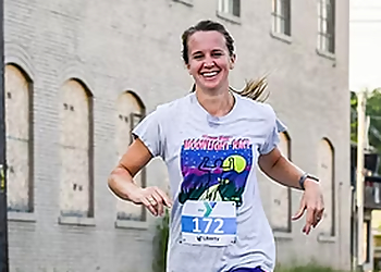 Sarah Ruthenburg, PT, DPT, OCS - EVOLVE MOVEMENT SPECIALISTS  Evansville Physical Therapists image 1