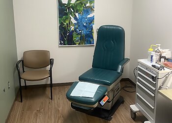 St Paul Podiatrists Sarah Whittaker, DPM - HIGHLAND FOOT & ANKLE CLINIC