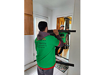 Moreno Valley Moving Companies Saving Moving