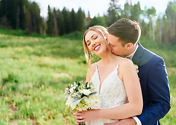 Provo Wedding Photographers Scarlet Oak Studio