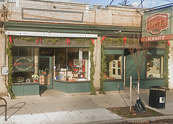 Grand Rapids Sandwich Shops Schnitz Deli