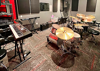 School of Rock Henderson - Henderson, NV Music Schools - Equipment Image