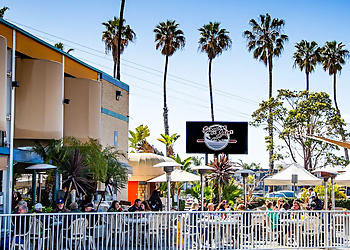 Long Beach American Restaurants Schooner Or Later