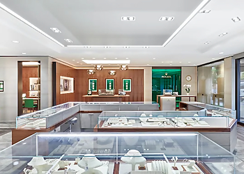 Schwanke-Kasten Jewelers Milwaukee - Milwaukee, WI Jewelry - Business Interior Image