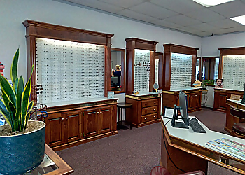 Murfreesboro Pediatric Optometrists Scott Chamberland, OD - BLINK OF AN EYE OPTOMETRY