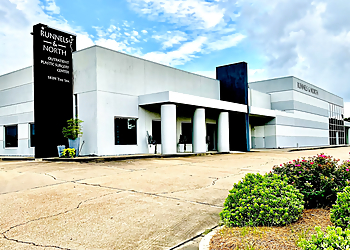 Jackson Plastic Surgeon Scott Runnels, MD, FACS - RUNNELS & NORTH PLASTIC SURGERY CENTER