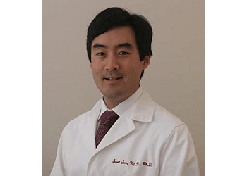 Scott Seo, MD, PhD - MERRITT MEDICAL CENTER Bridgeport Eye Doctors