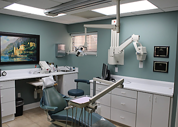 Lansing Cosmetic Dentists Scott Stone, DDS - SMILE BY STONE