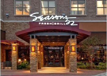 Plano American Restaurants Seasons 52
