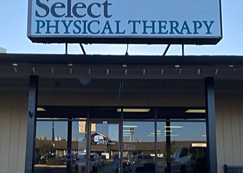 Select Physical Therapy Stockton Occupational Therapists image 1
