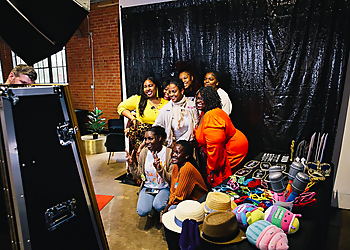 Chula Vista Photo Booth Companies Selfie BEE Photo Booths