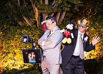 Irvine Photo Booth Companies SelfieXmedia