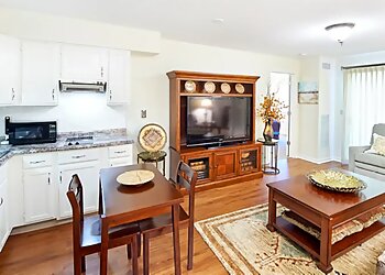 Kansas City Assisted Living Facilities Senior Star at Wexford Place