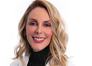 Sepi Torkan, DDS - ISMILE ORTHODONTICS Seattle Orthodontists image 1