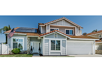 Carlsbad Real Estate Agents Serri Rowell - THE BRAND REALTY TEAM