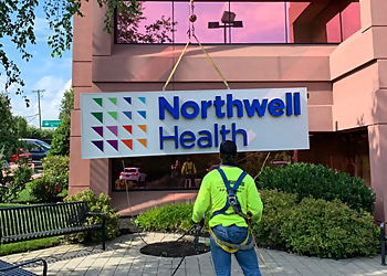 Service Signs - Jersey City, NJ Sign Companies - Installation Service Image