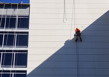 Tampa Window Cleaners Servicore Clean, LLC.