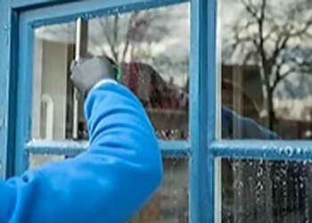 Tampa Window Cleaners Servicore Clean, LLC.