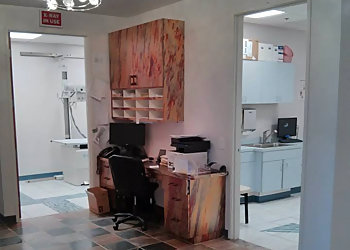 Shail Vyas, MD - Anaheim, CA Orthopedics - Hospital Interior Image