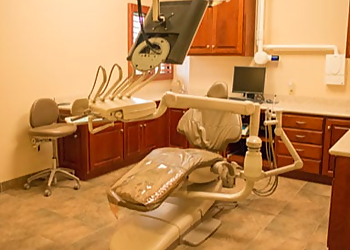 Gilbert Cosmetic Dentists Shandy Condie, DDS - DESERT SPRINGS DENTAL GROUP