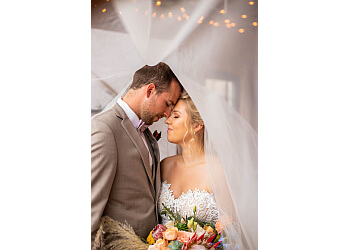 Independence Wedding Photographers Shelby Biggs Photography