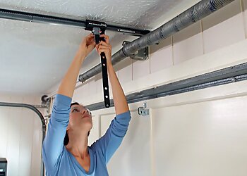 Newark Garage Door Repair Shelton Family Garage Door Repair