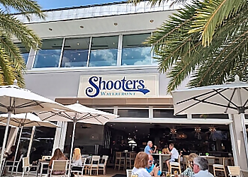 Fort Lauderdale American Restaurants Shooters Waterfront