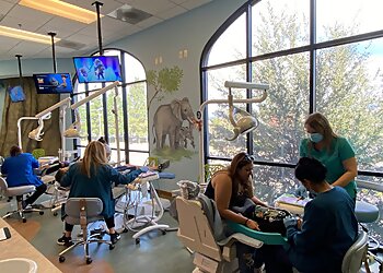 Santa Clarita Kids Dentists Shukan Kanuga, DDS, MSD - KIDZ DENTAL CARE