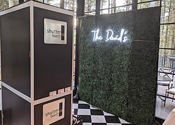 Detroit Photo Booth Companies ShutterBooth