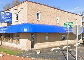 Joliet Dentists Shweta Kamal, DDS - JOLIET FAMILY DENTAL