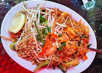 Siam Garden Cafe Honolulu Thai Restaurants image 1