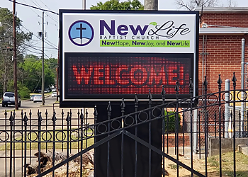 Signs Now Montgomery - Montgomery, AL Sign Companies - Outdoor Work Image