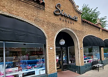 Milwaukee Cakes Simma's Bakery