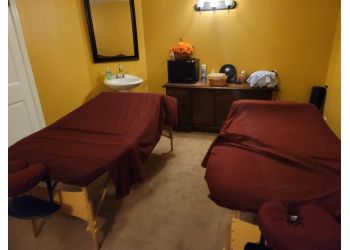 3 Best Massage Therapy in Grand Rapids, MI - Expert Recommendations