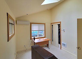 Eugene Painters Sir Paints A Lot