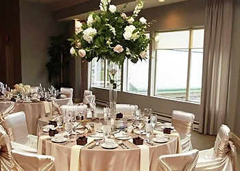 Sitting Pretty Linens - Akron, OH Event Rental Companies - Indoor Service Image