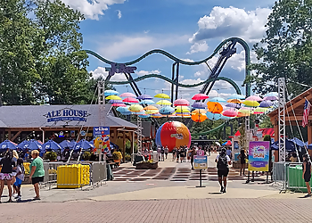Elizabeth Amusement Parks Six Flags Great Adventure