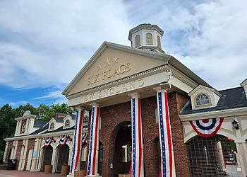 Six Flags New England Worcester Amusement Parks image 1