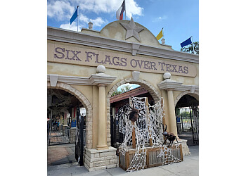 Six Flags Over Texas Arlington Amusement Parks