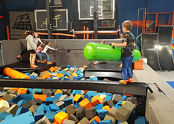 Torrance Amusement Parks Sky Zone Trampoline Park