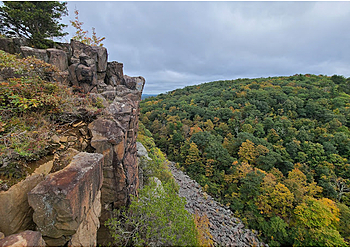 New Haven Hiking Trails Sleeping Giant State Park