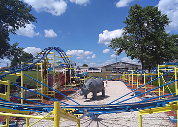 Akron Amusement Parks Sluggers & Putters