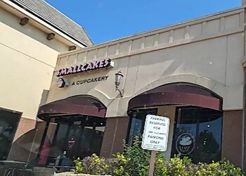 Olathe Cakes Smallcakes Cupcakery Olathe