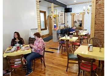 Smoked On High BBQ - Columbus, OH Barbecue Restaurants - Restaurant Interior Image