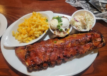 Smokey Bones Grand Rapids Grand Rapids Barbecue Restaurants image 1