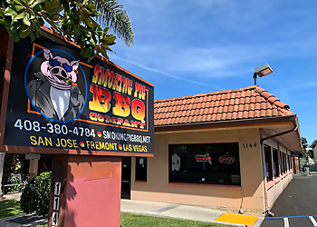 San Jose Barbecue Restaurants Smoking Pig BBQ
